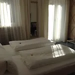 ゲストハウス Gaestehaus Margarete バート・ウィーゼ